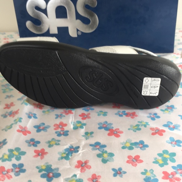 SAS Nudu white slingback sandals NIB - Picture 6 of 8